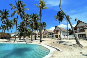 Ocean Front Villa with pool, Zanzibar